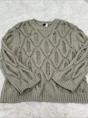 🍀 H&M Oversized Netted Style Sweater